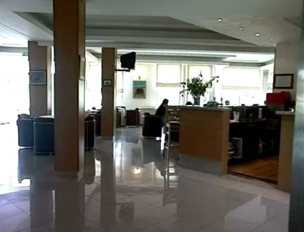 Hotel Arcus Residence เมดูลิน ภายนอก รูปภาพ