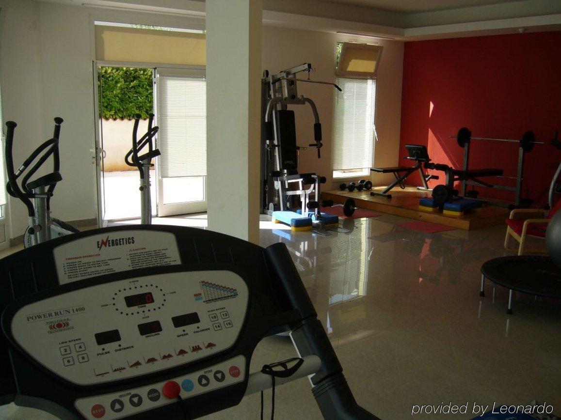 Hotel Arcus Residence เมดูลิน ภายนอก รูปภาพ